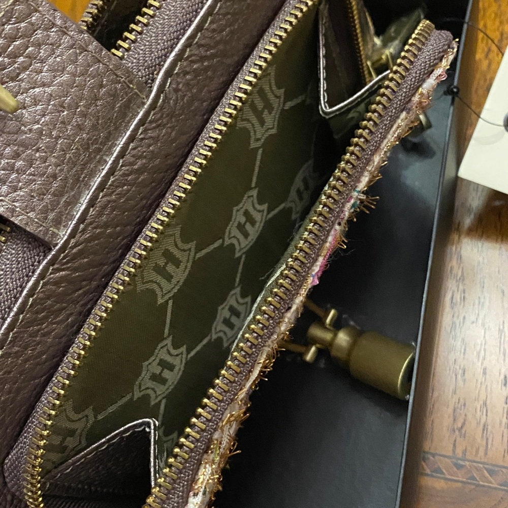 Wallet - Picture 4 of 8